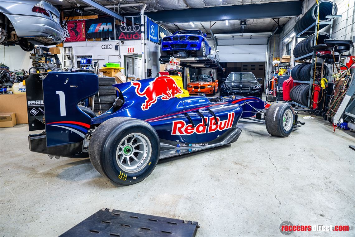 2014-dallara-gp313-w-extensive-spares-package