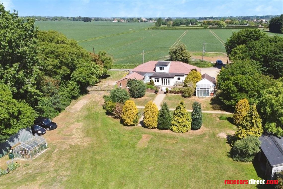 motorsport-equestrian-property-98-acres-9000