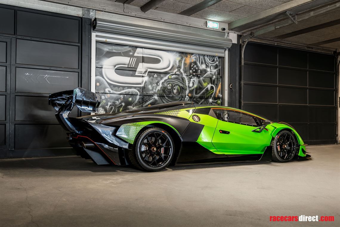 lamborghini-essenza-scv12