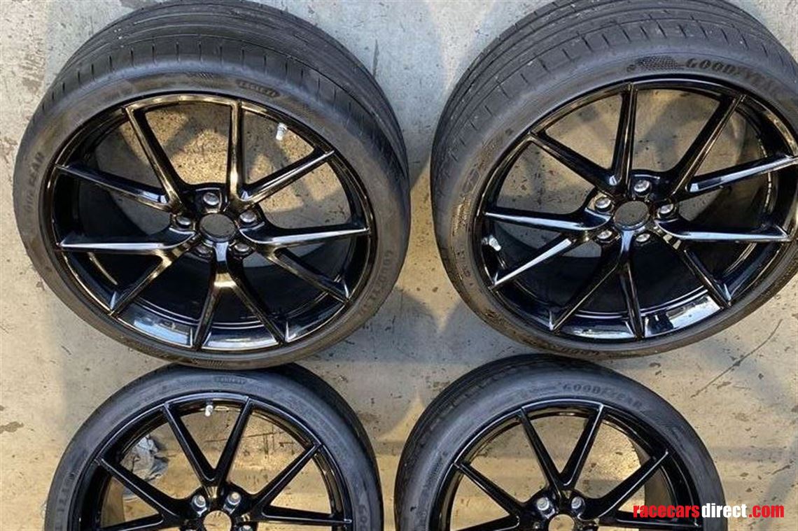 lotus-emira-20-wheels