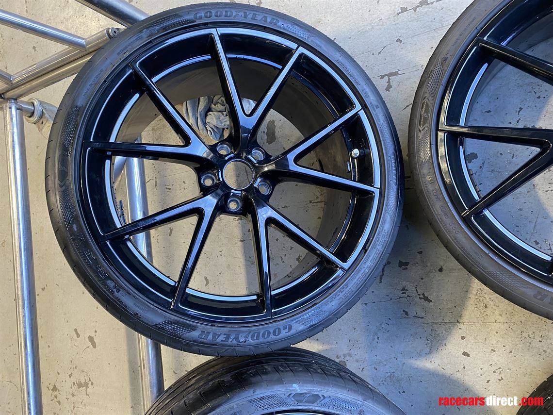 lotus-emira-20-wheels