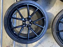 lotus-emira-20-wheels