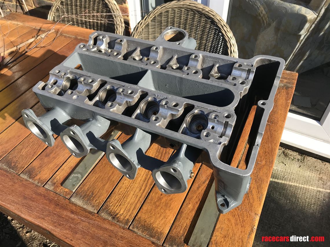 1965-lotus-cortina-fia-race-car