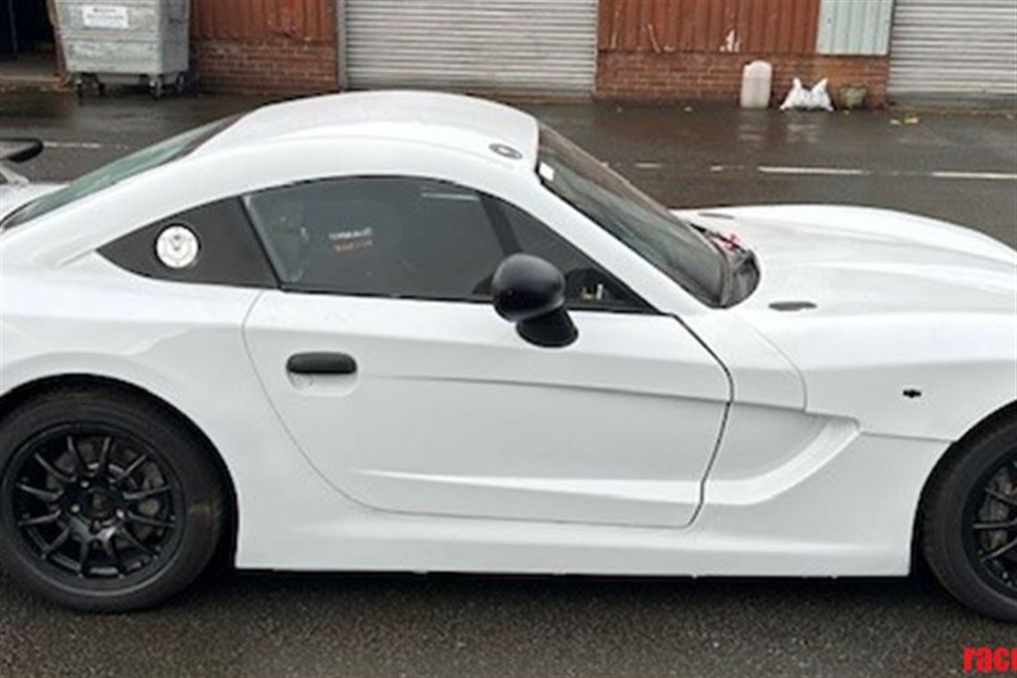 ginetta-jnr-and-trailer