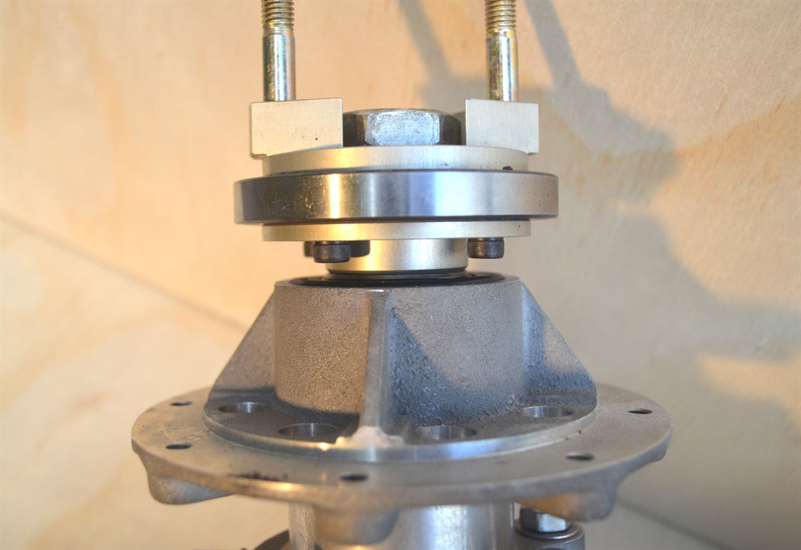 porsche-935-overhead-fan-unit