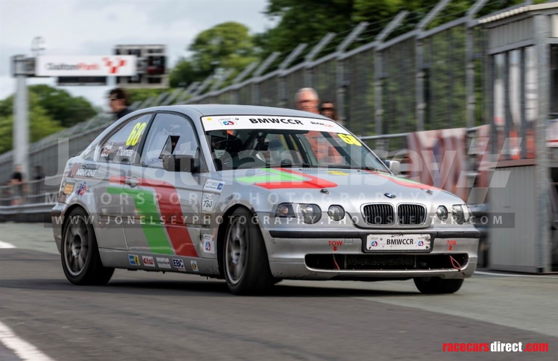 bmw-e46-325ti-compact