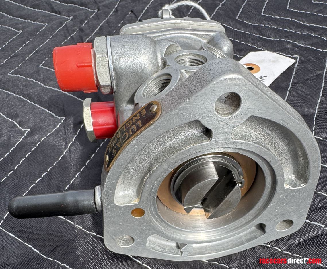 lucas-fuel-injection-metering-unit12-cylinder