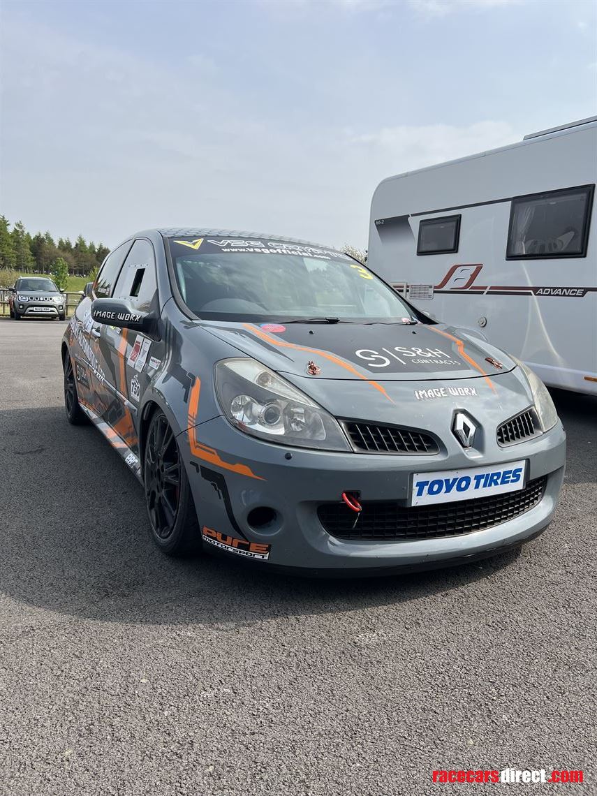 750mc-clio-sport-championship-car
