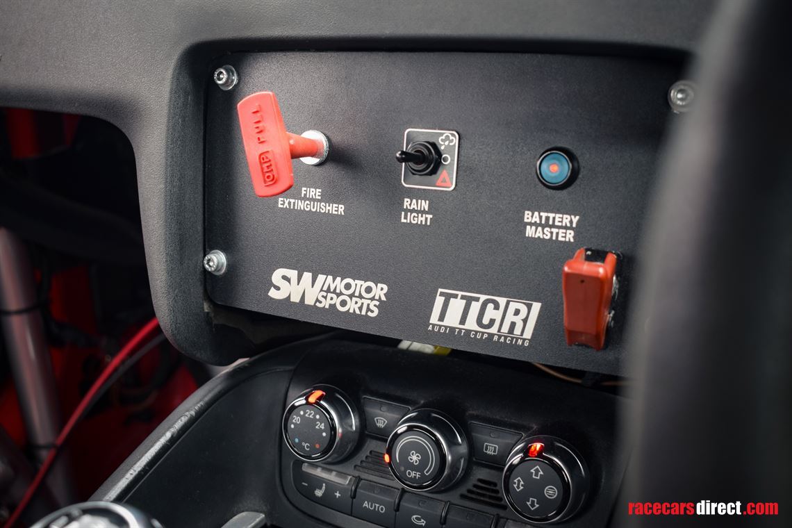 audi-tt-ttcr-race-winning-car