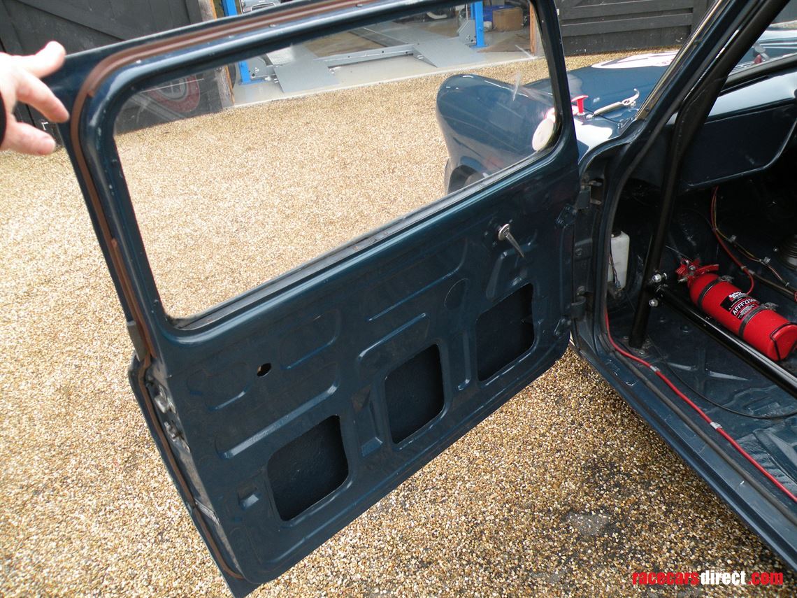 1961-ford-anglia-105e-period-race-car