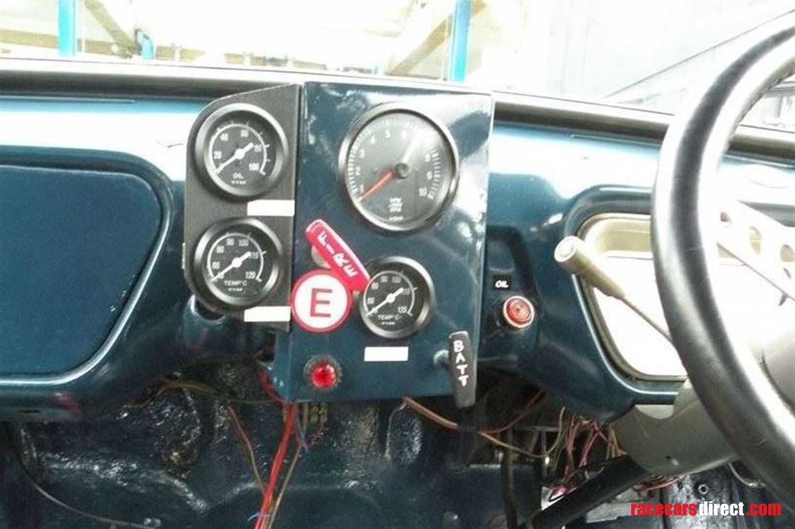 1961-ford-anglia-105e-period-race-car