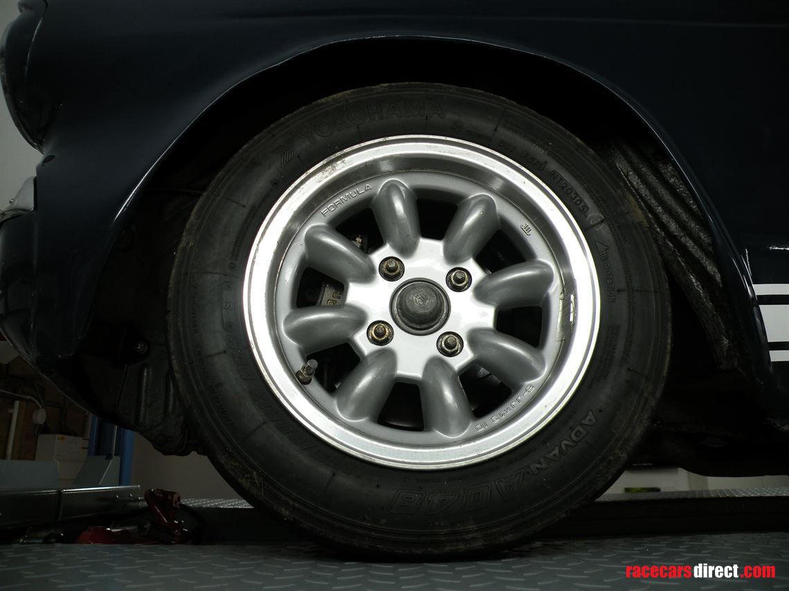 1961-ford-anglia-105e-period-race-car