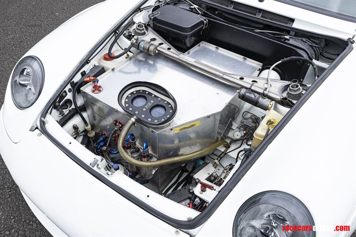 porsche-911-993-gt2r