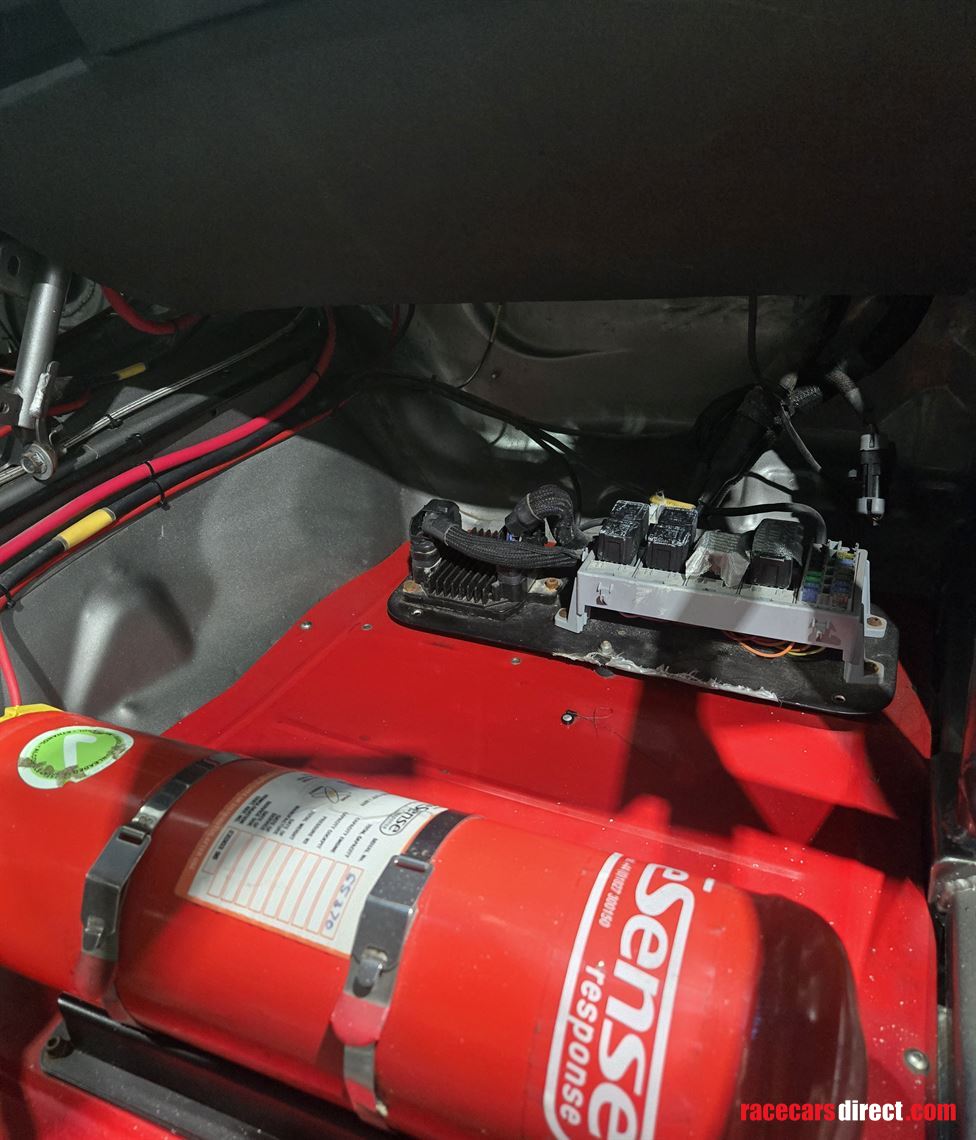 2009-holden-hsv-race-car-ex-supercar-series