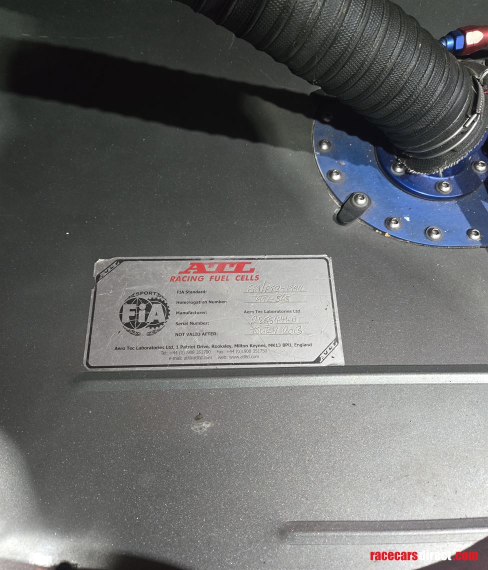 2009-holden-hsv-race-car-ex-supercar-series