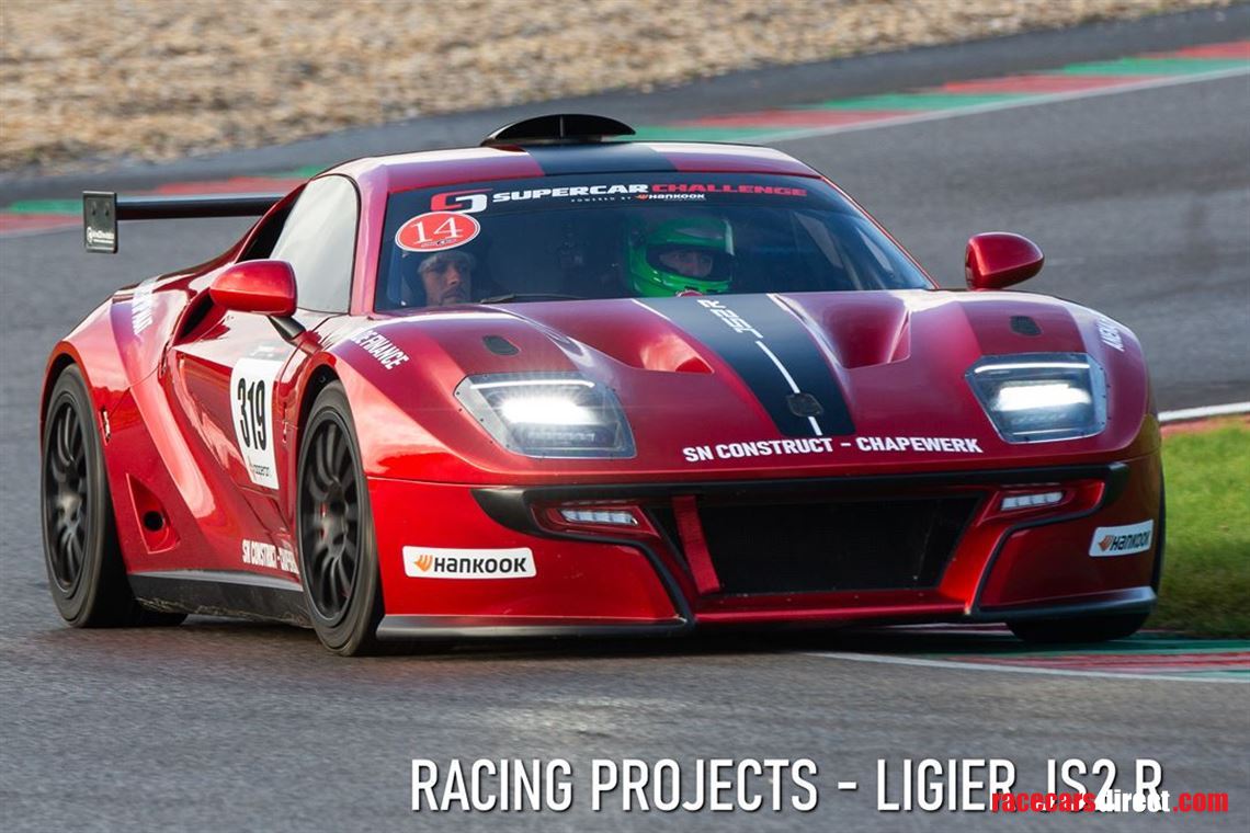 ligier-js2-r-evo-in-showroom-condition