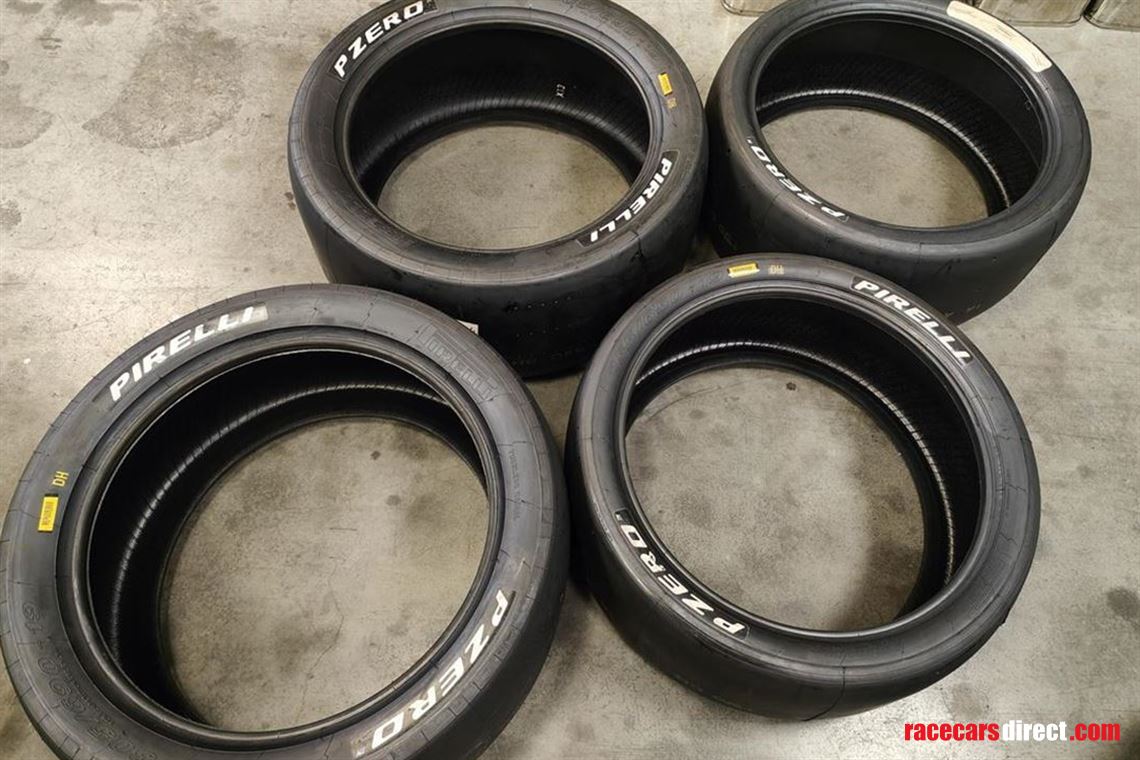 pirelli-slicks-255650-19-305690-19-ferrari-45