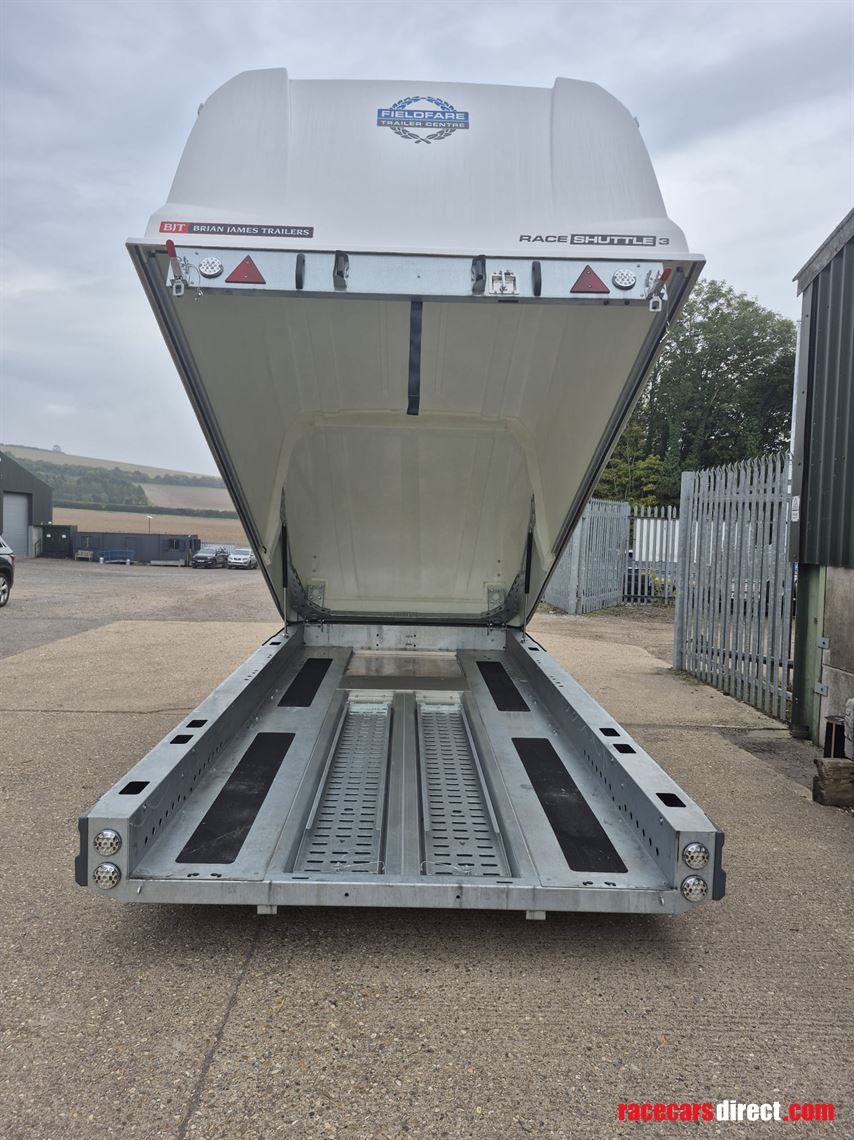 brian-james-race-shuttle-3
