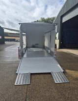 debon-c1000-enclosed-car-trailer-twin-axle-35
