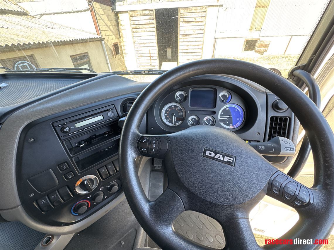 2008-daf-xf-105460---race-team-four-car-trans