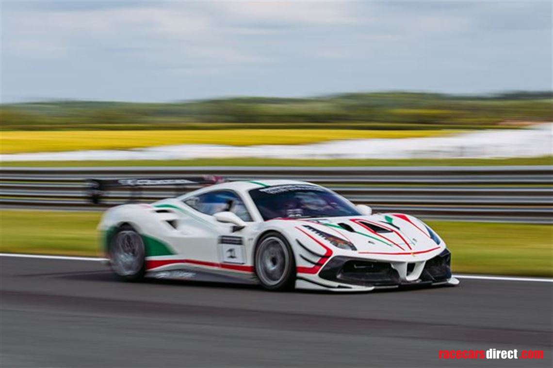 2017-ferrari-challenge-488-evo