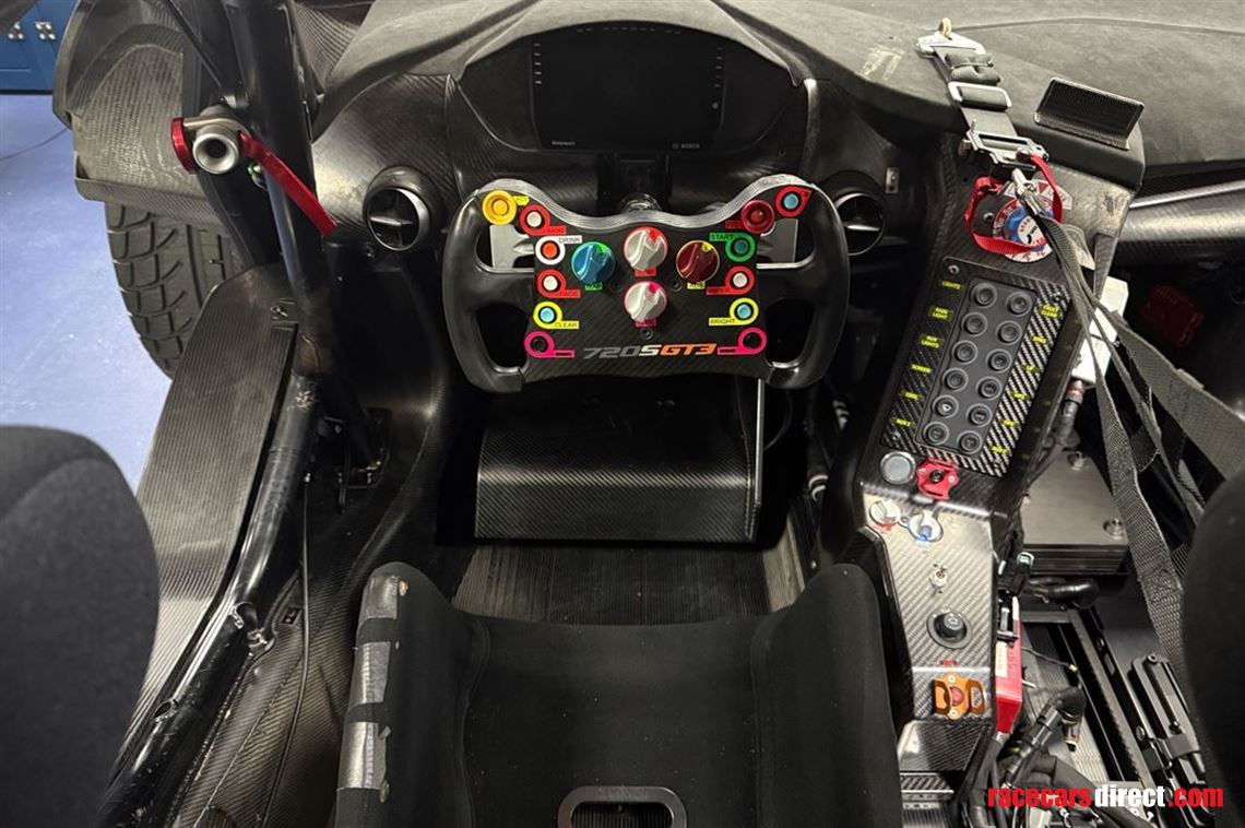 mclaren-720s-gt3