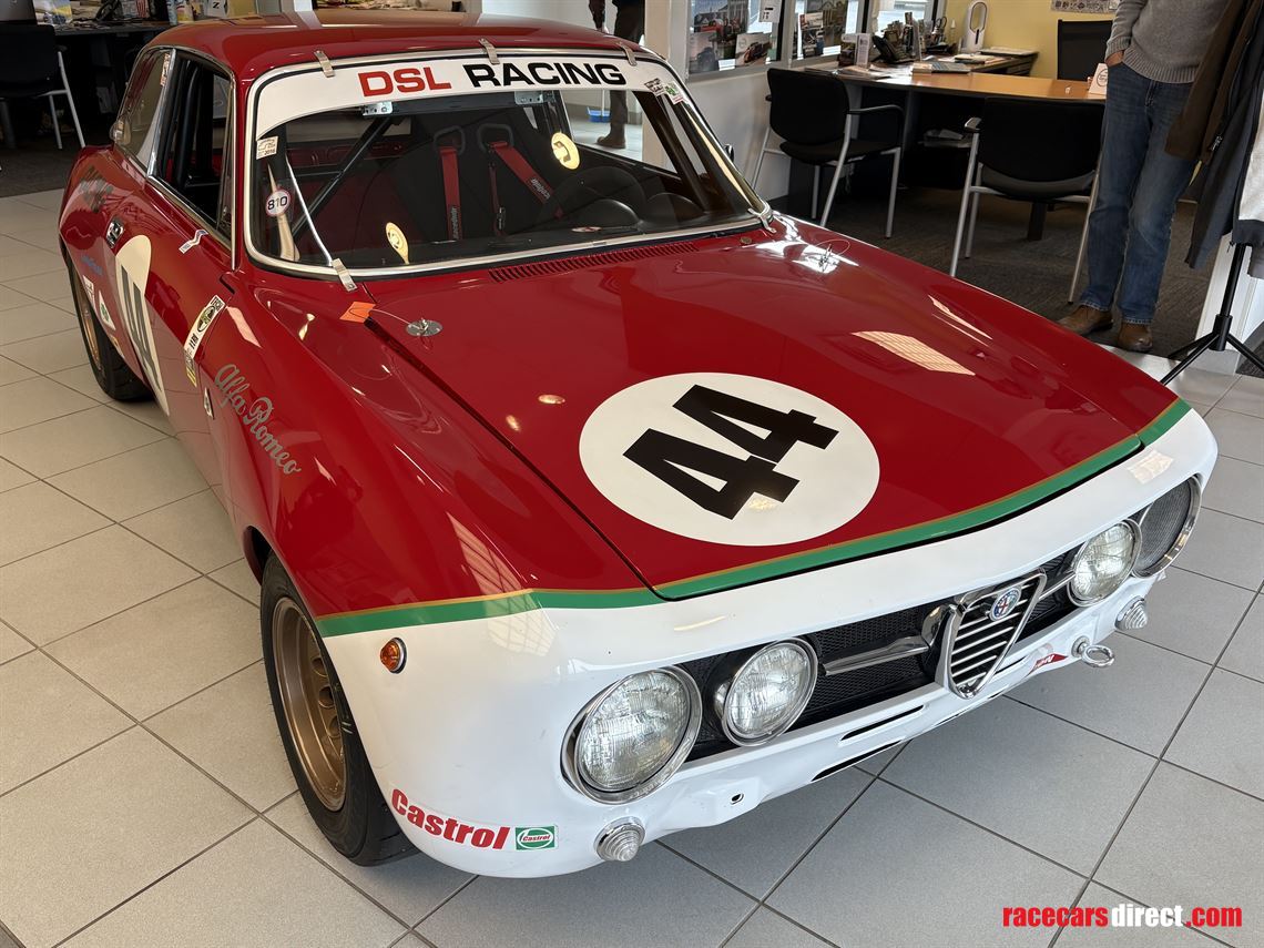 alfa-romeo-gtam-replica