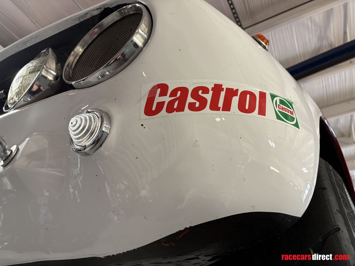 alfa-romeo-gtam-replica