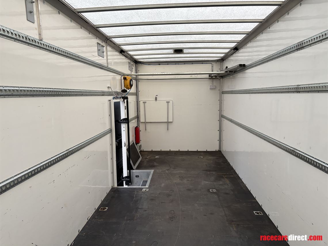 leyland-dad-lf230-race-transporter---box-lorr