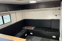 race-trailer-with-office