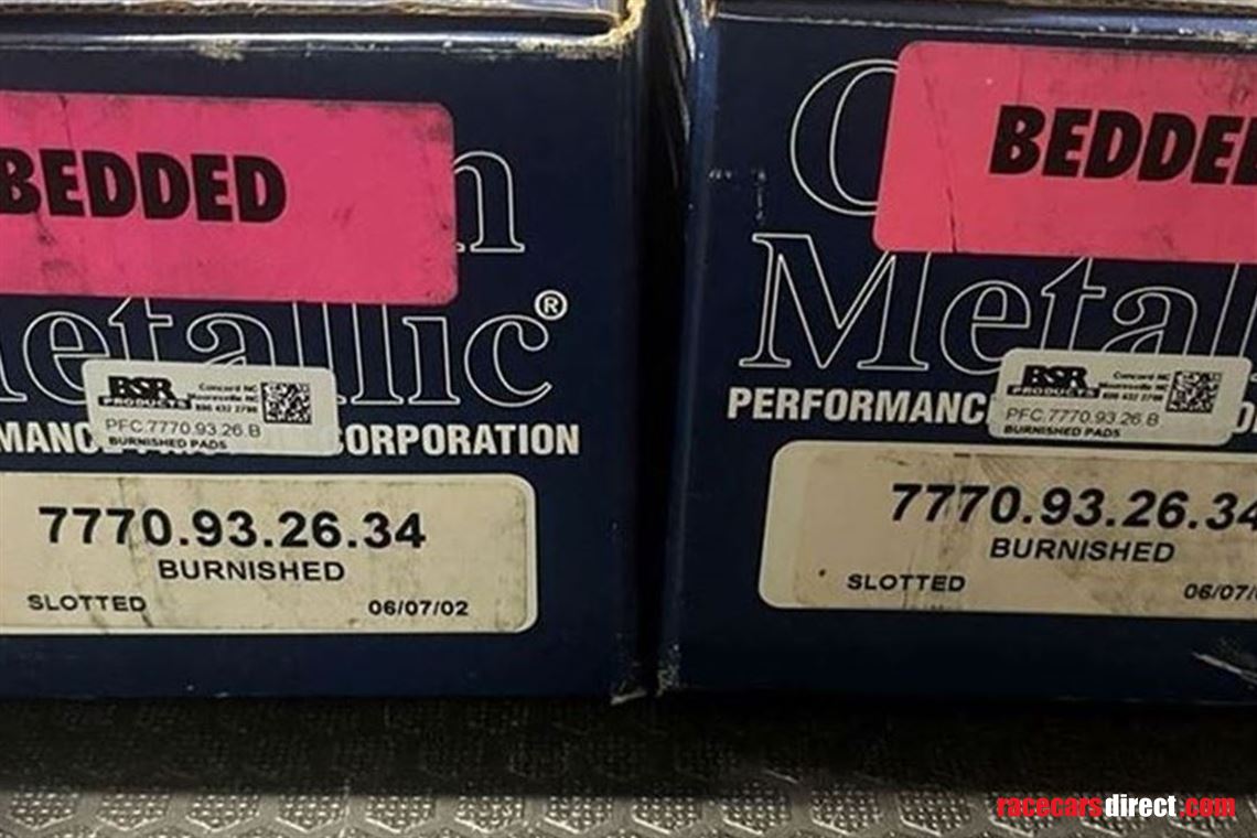 carbon-metallic-brake-pads