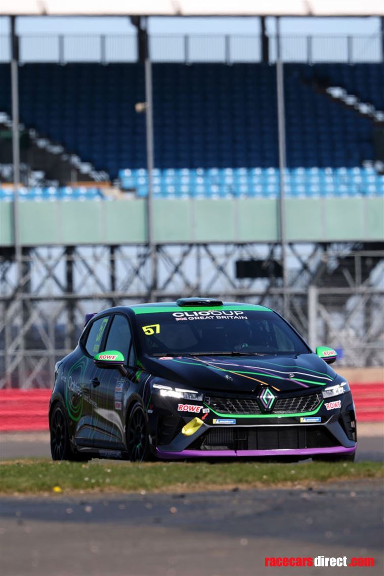 2024-built-clio-cup-gen-5