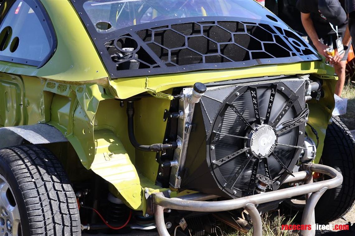 bmw-e82-54-v8-amg-400-bhp-555-nm