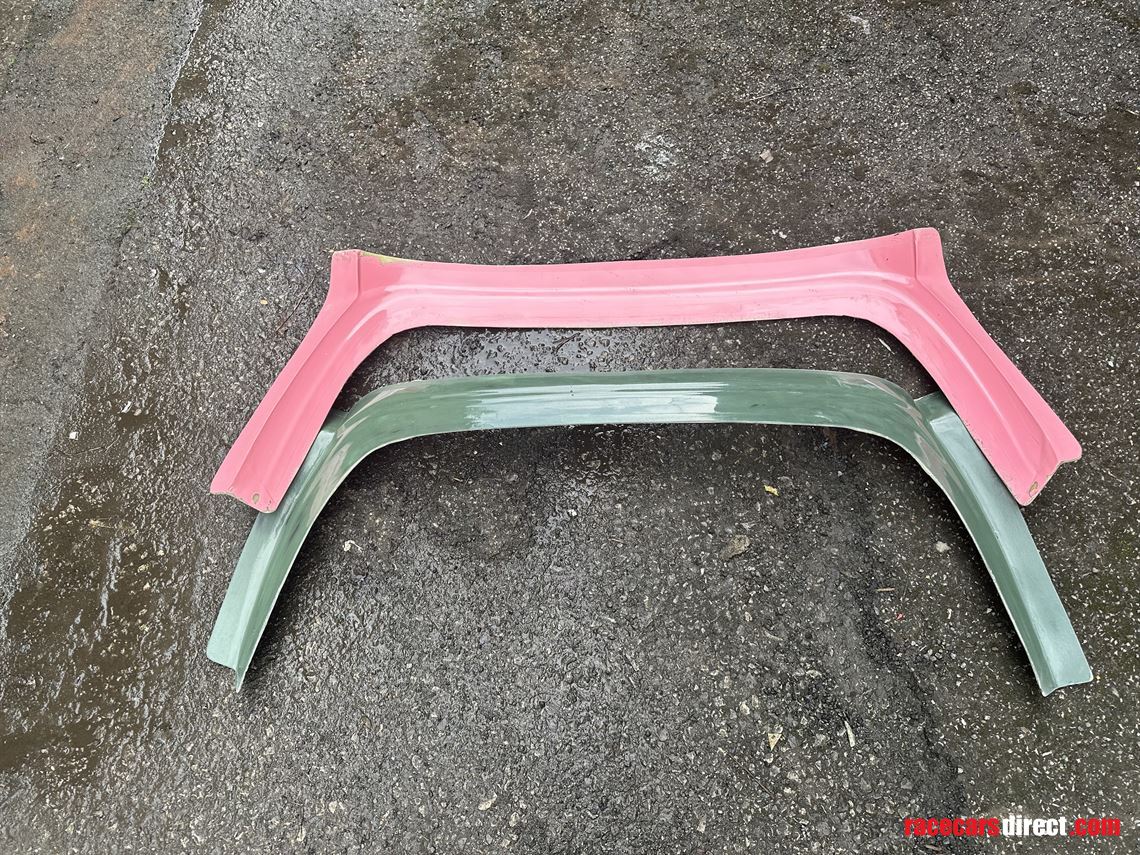 lotus-s1-motorsport-moulding-panels