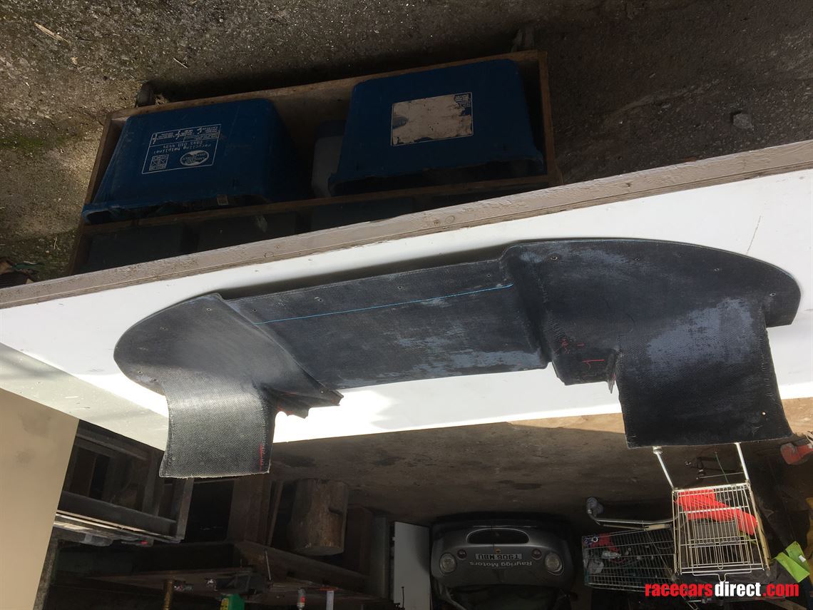 lotus-s1-motorsport-moulding-panels