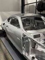 2020-amg-gt4-body-shell