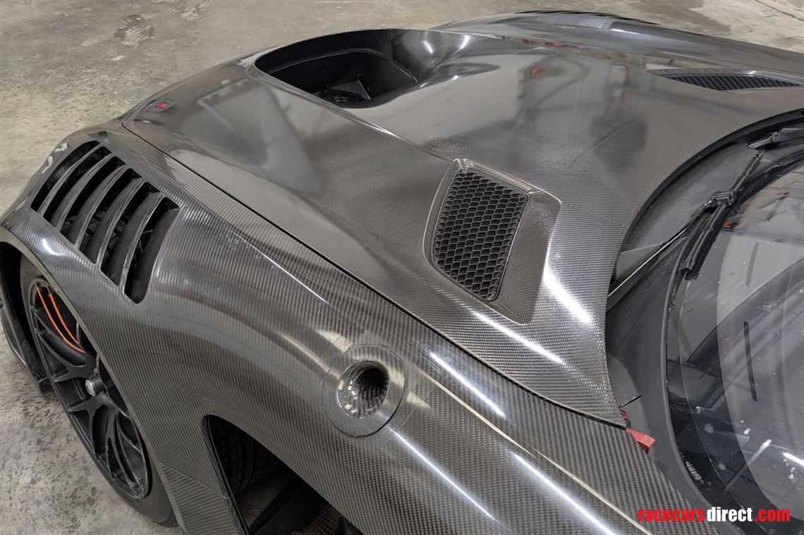 mercedes-benz-amg-gt3-evo