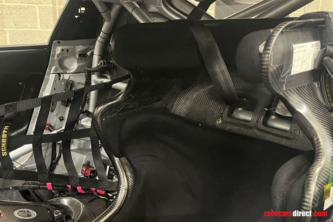 mercedes-benz-amg-gt3-evo