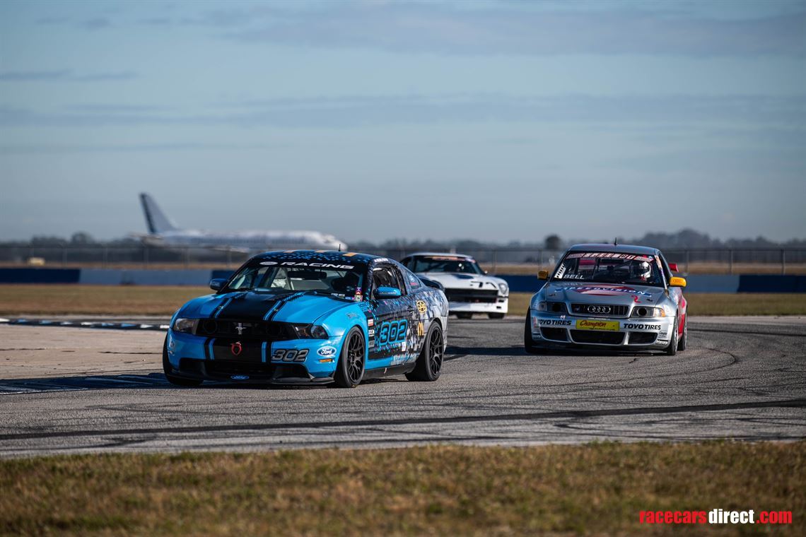 2012-ford-mustang-boss-302r1-multimatic-motor