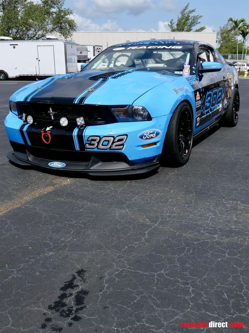 2012-ford-mustang-boss-302r1-multimatic-motor