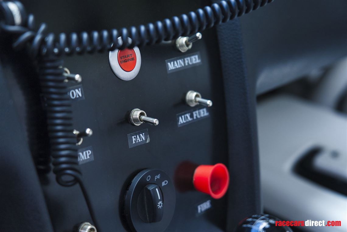 2012-ford-mustang-boss-302r1-multimatic-motor