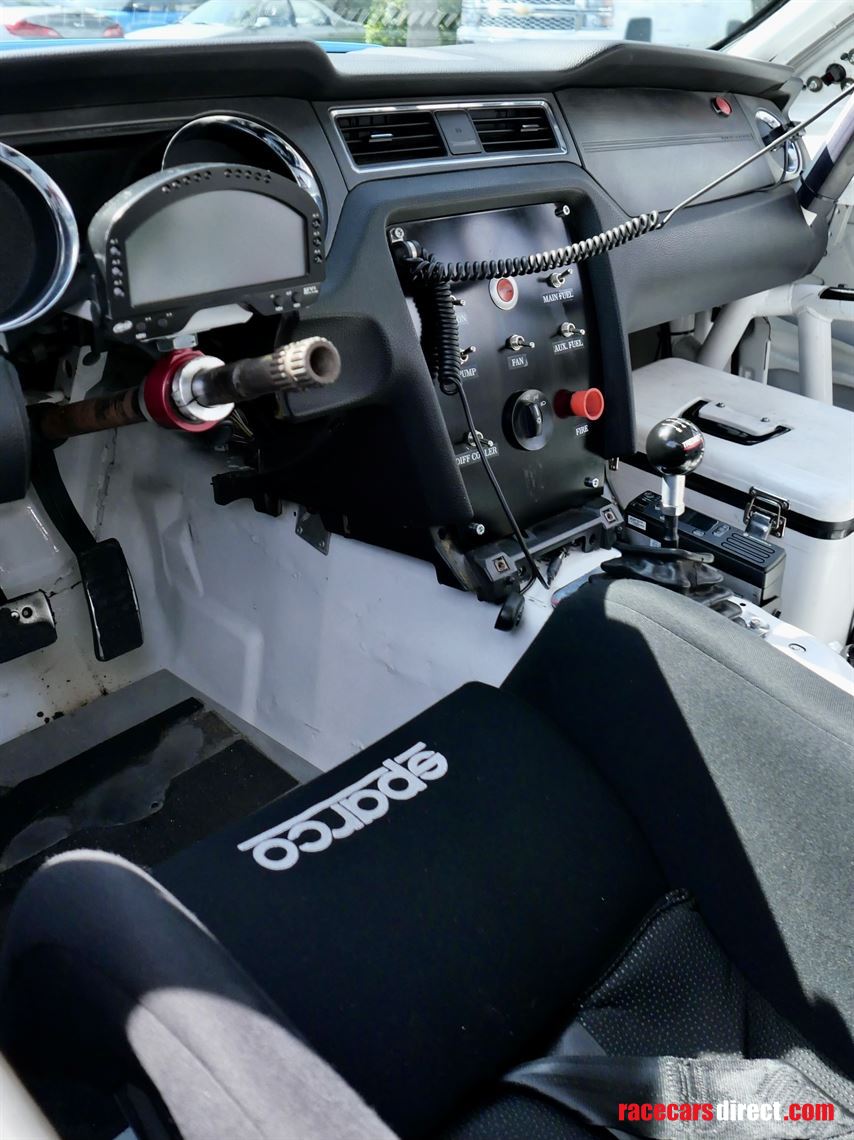 2012-ford-mustang-boss-302r1-multimatic-motor