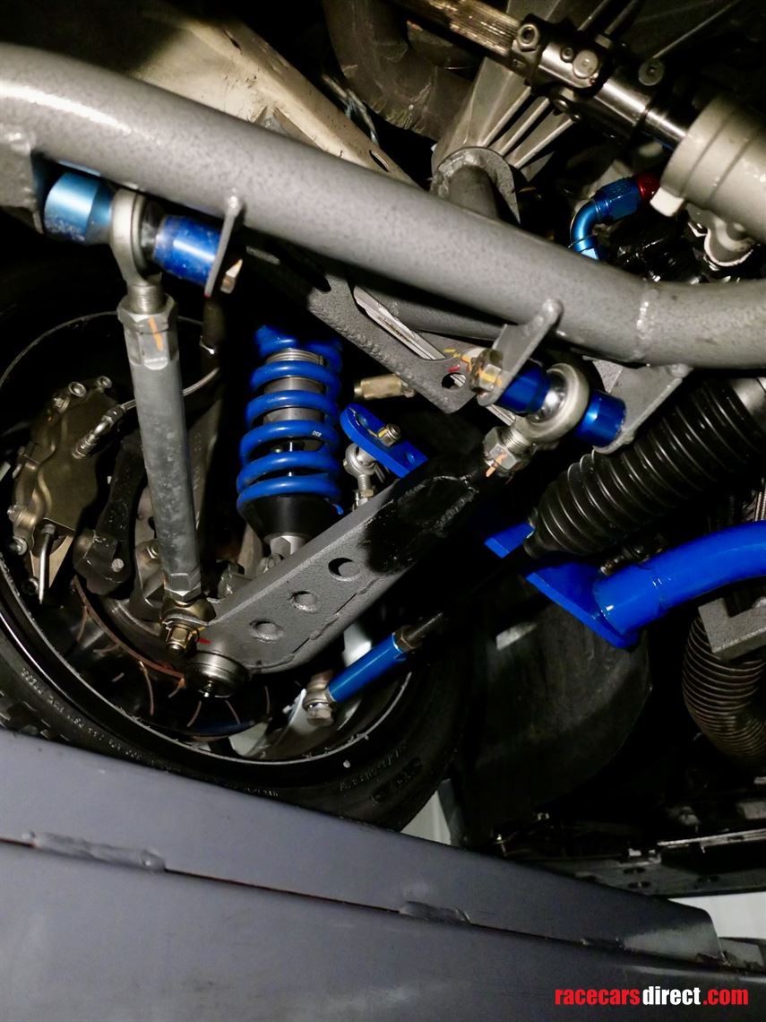 2012-ford-mustang-boss-302r1-multimatic-motor