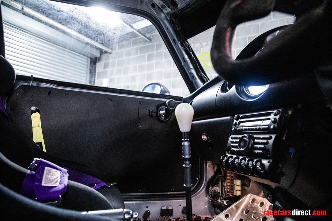 mini-cooper-s-r53-2005