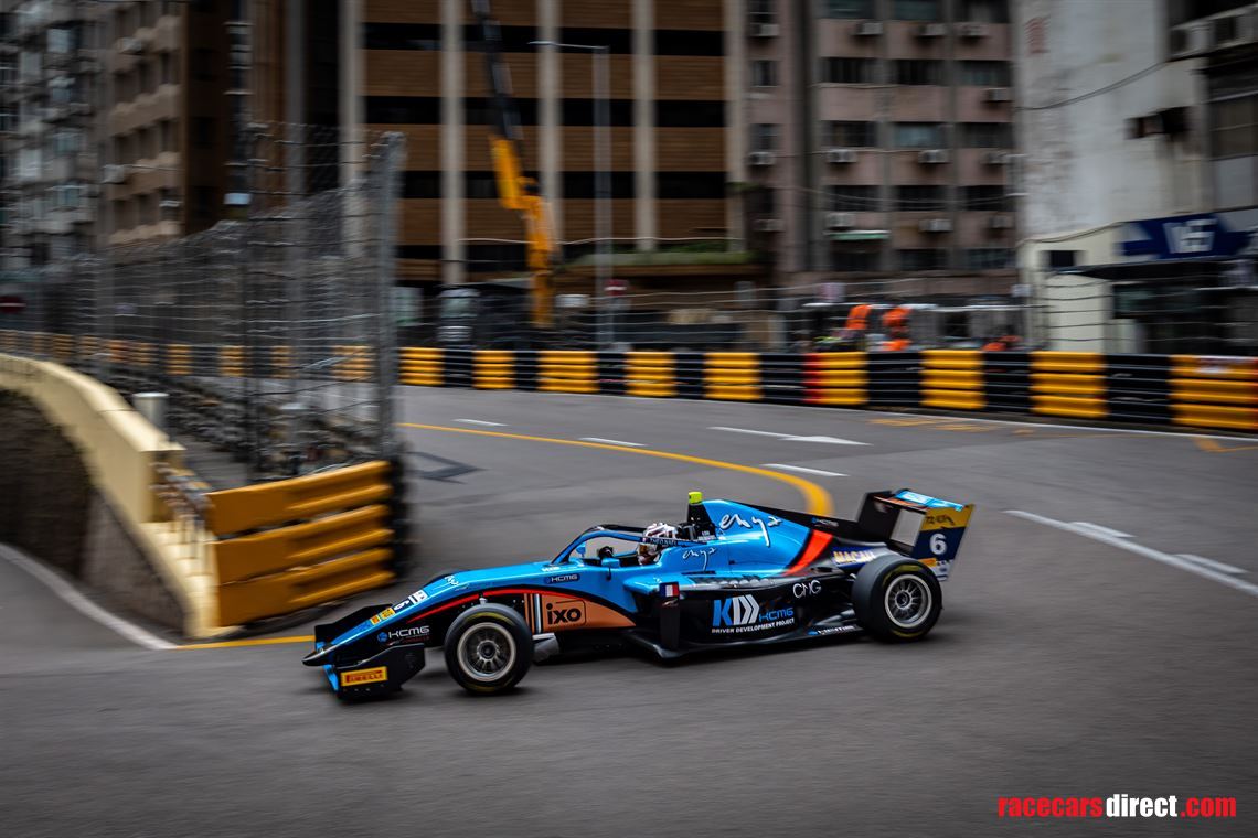 tatuus-f3-t-318-formula-regional