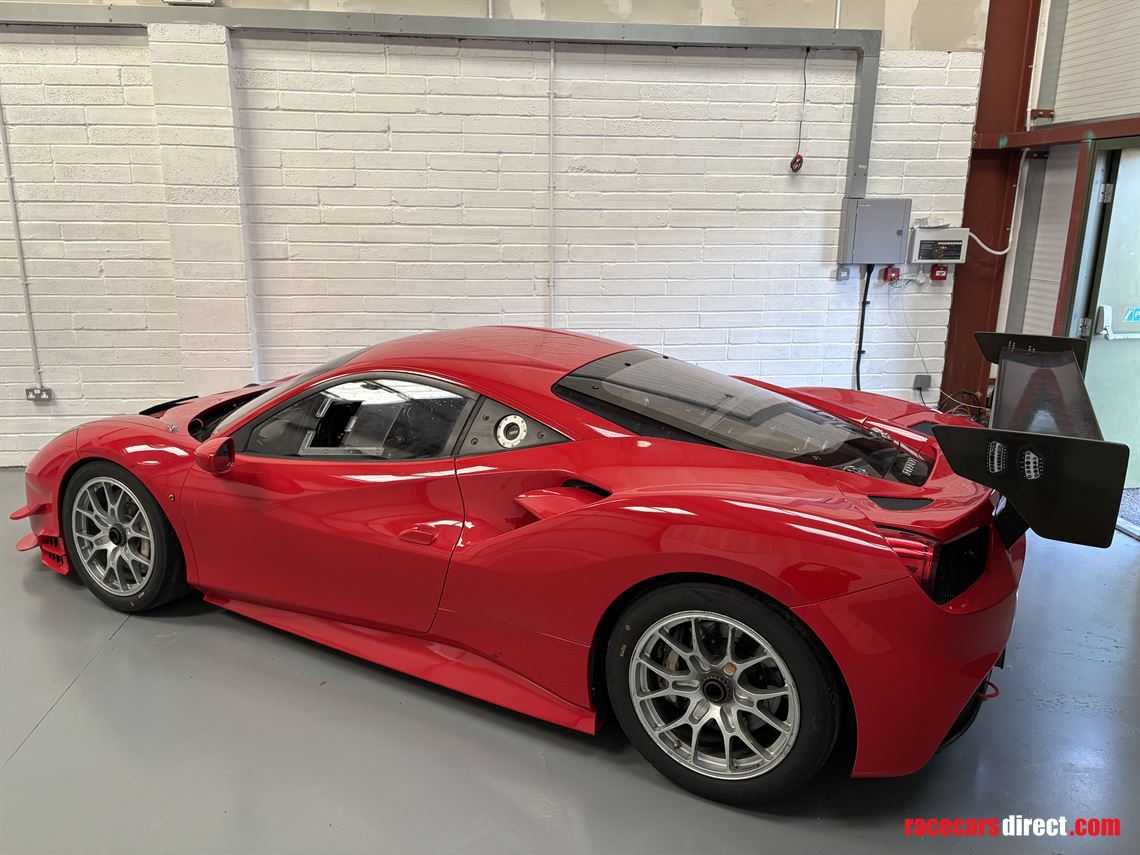 ferrari-488-challenge