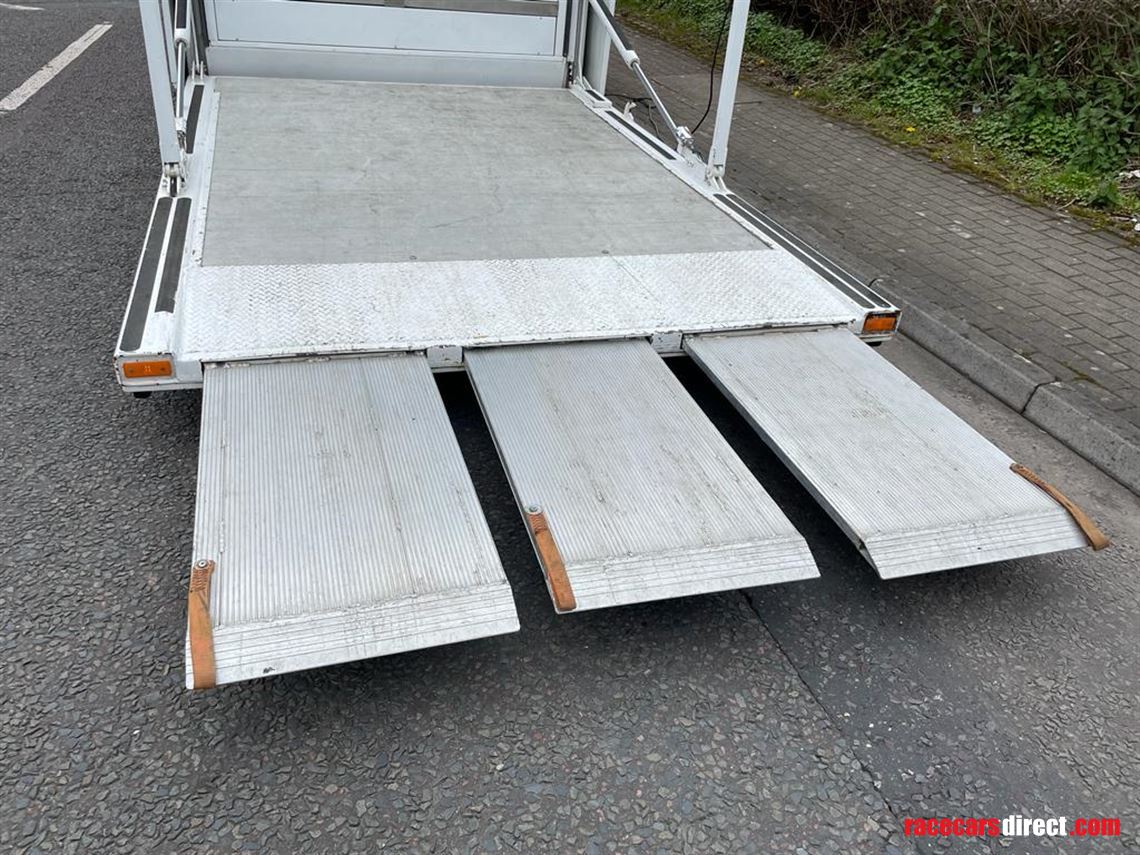 renegade-race-trailer