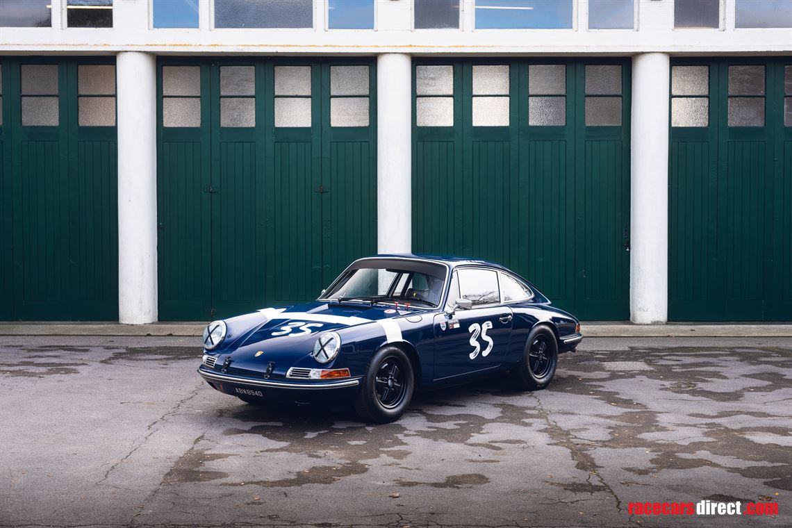 1965-porsche-911-race-car