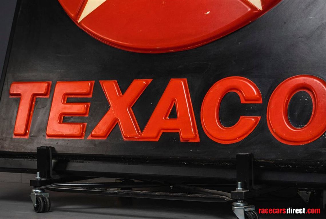 texaco-illuminated-sign-1970