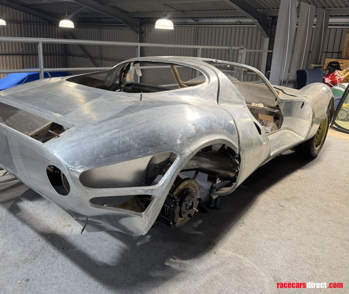 alfa-romeo-tipo-33-prototype-replica